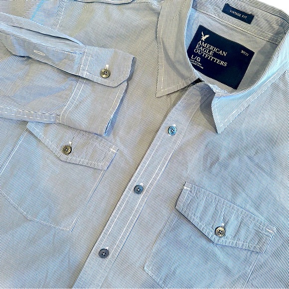 American Eagle Outfitters Other - American Eagle Shoulder Straps 100%‎ Cotton Shirt Men's Large Light Blue Pockets